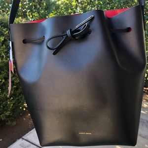 DESIGNER ITALIAN LEATHER BUCKET BAG